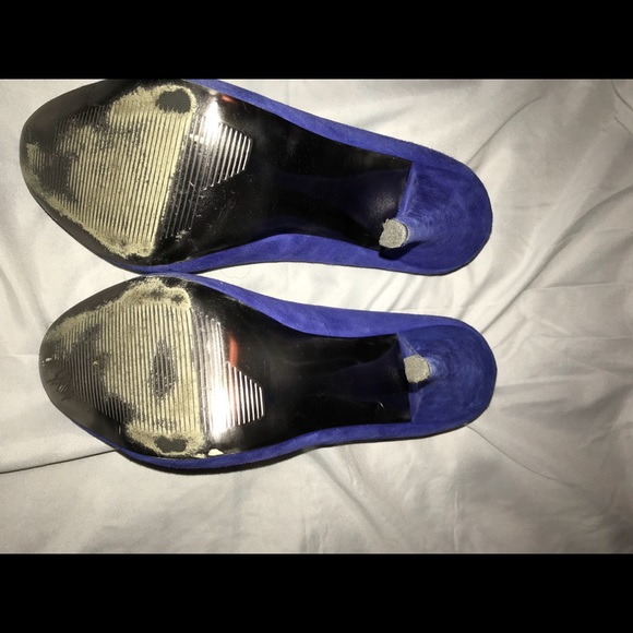 Suede Steve Madden Pumps - Picture 3 of 4